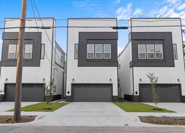 Property at 725 E 37 St, Houston, TX 77022, 3 beds, 2.5 baths