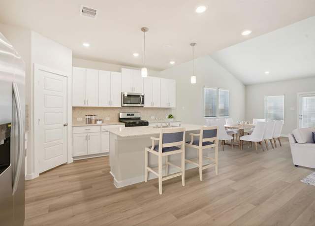Property at 1472 Waggoner Ranch Trl, Conroe, TX 77301, 5 beds, 4 baths