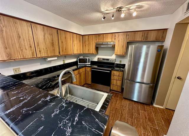Property at 2611 Grants Lake Blvd #237, Sugar Land, TX 77479, 2 beds, 3 baths