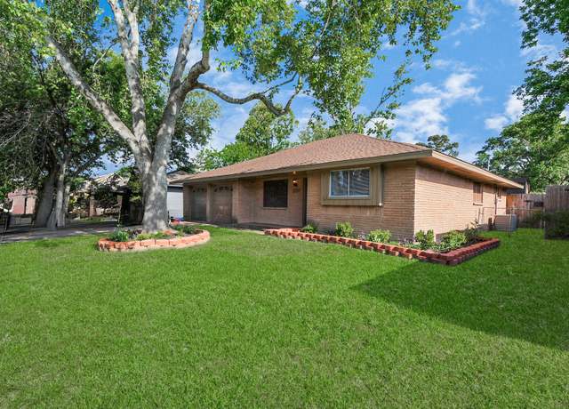 Property at 730 Columbia Ln, Deer Park, TX 77536, 3 beds, 2 baths