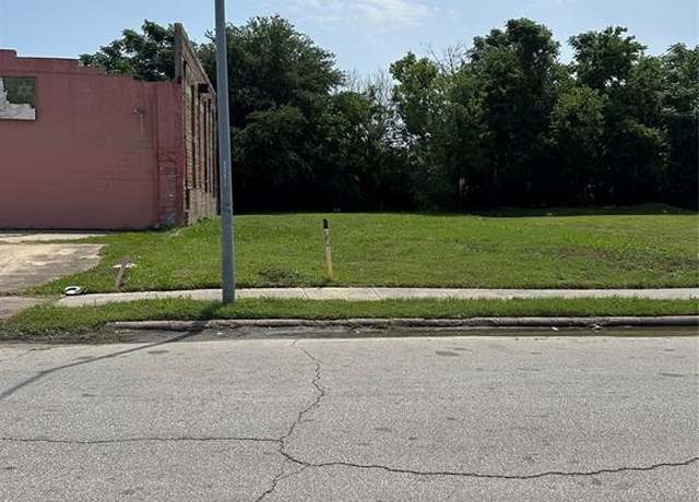 Property at 3501 Sampson St, Houston, TX 77004
