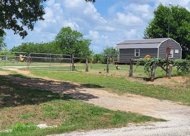 Property at 5279 Fm 2762 Rd, Flatonia, TX 78941, 1 bed, 1 bath