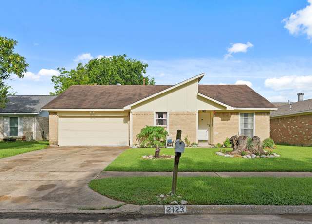 Property at 2123 Wigmaker Dr, Katy, TX 77493, 3 beds, 2 baths