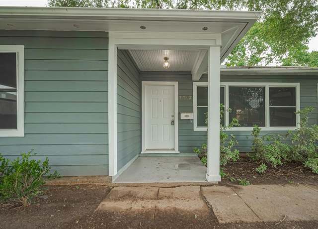 Property at 7702 Darnay Dr, Houston, TX 77033, 3 beds, 2 baths