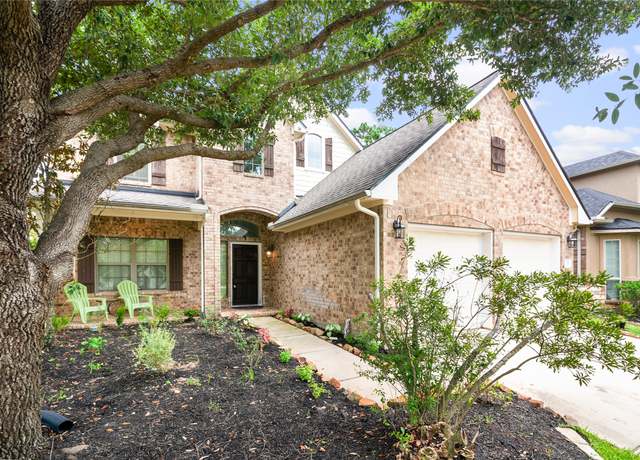 Property at 114 E Lasting Spring Cir, Spring, TX 77389, 4 beds, 3.5 baths