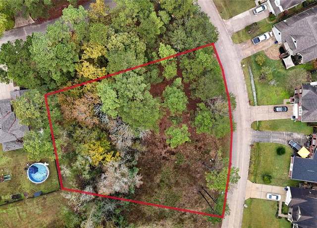Property at 1995 La Salle Park Dr, Conroe, TX 77304