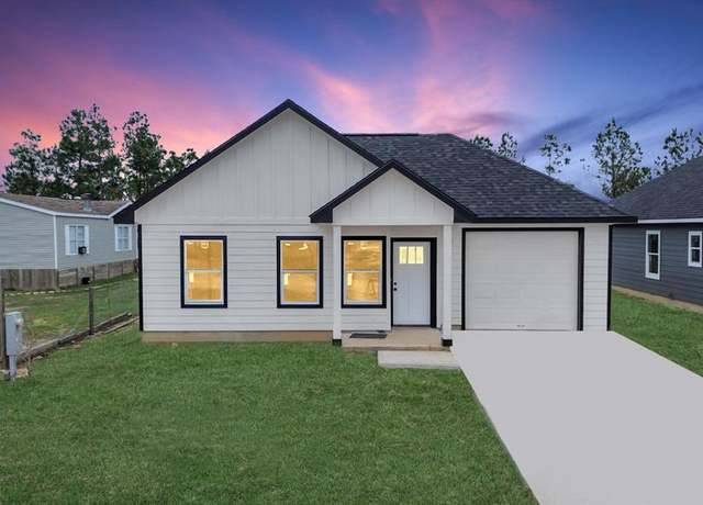 Property at 382 Road 5704, Cleveland, TX 77327, 3 beds, 2 baths