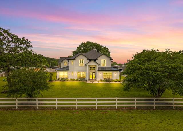 Property at 1046 Goodson Loop, Pinehurst, TX 77362, 6 beds, 6 baths