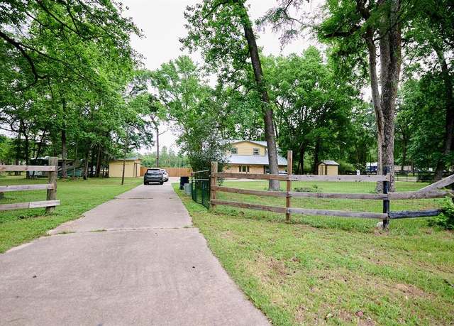 Property at 28103 Hitching Rack Ln, Magnolia, TX 77355, 4 beds, 3 baths