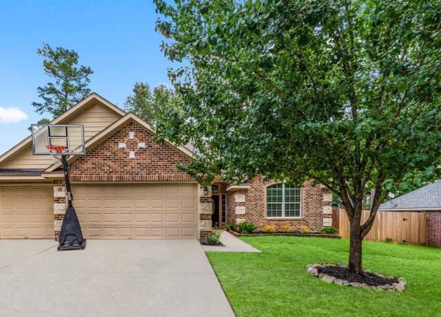 Property at 3218 Glenforest Rd, Montgomery, TX 77356, 4 beds, 2.5 baths