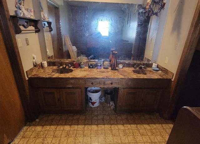 Property at 1816 County Road 2386, Pickton, TX 75471, 3 beds, 3 baths
