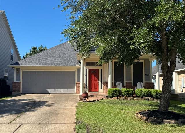 Property at 2508 Kimberly Dawn Dr, Conroe, TX 77304, 3 beds, 2.5 baths