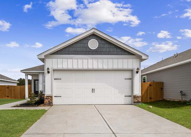 Property at 15814 Berry Hill Dr, Conroe, TX 77303, 3 beds, 2 baths