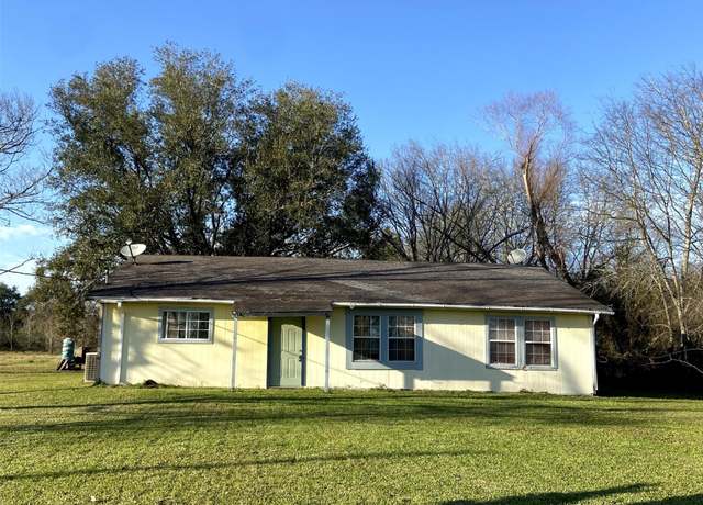 Property at 6970 County Road 605, Dayton, TX 77535, 4 beds, 1 bath