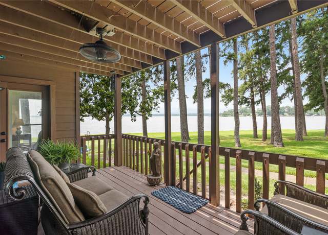 Property at 15661 Lakeway Dr #19, Willis, TX 77318, 2 beds, 2 baths