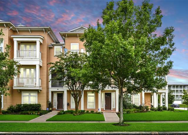 Property at 210 Breezy Way, The Woodlands, TX 77380, 3 beds, 3.5 baths