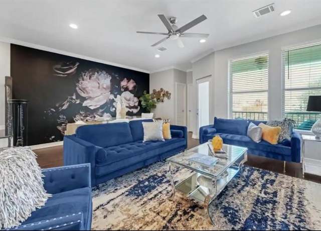 Property at 6617 Del Rio St Unit D, Houston, TX 77021, 3 beds, 3.5 baths