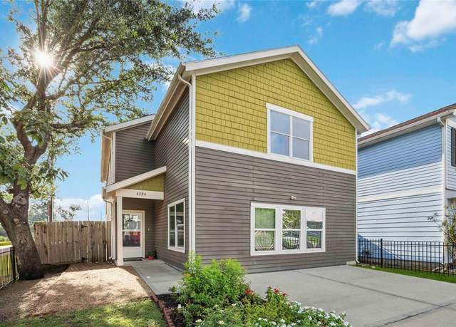 Property at 4326 Darter St, Houston, TX 77009, 4 beds, 2.5 baths
