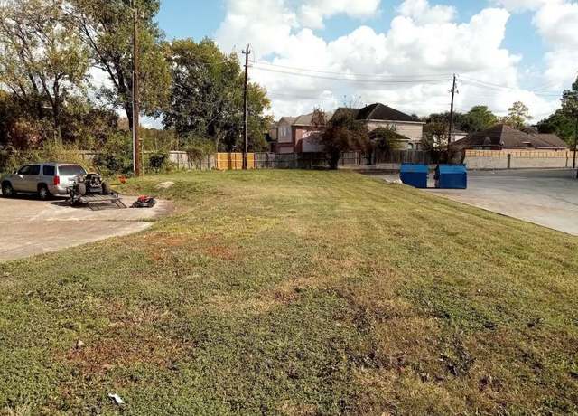 Property at 0 Maple Hill Dr, Houston, TX 77088