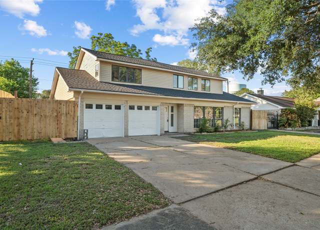 Property at 9110 Vickijohn Dr, Houston, TX 77031, 4 beds, 2 baths