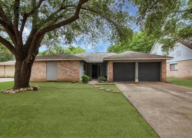 Property at 21214 Castlemont Ln, Spring, TX 77388, 3 beds, 2 baths