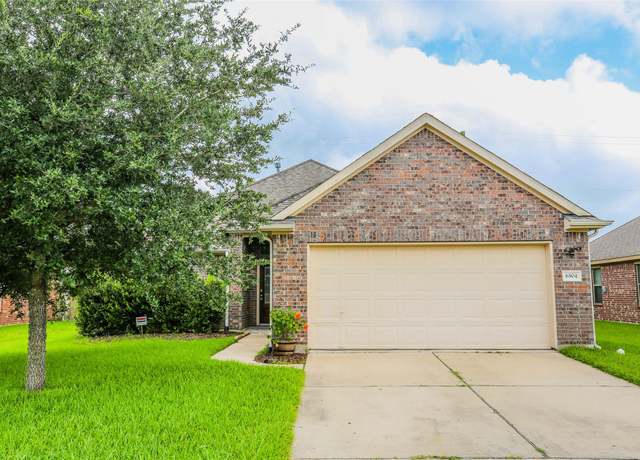 Property at 6504 Patridge Dr, Pearland, TX 77584, 3 beds, 2.5 baths