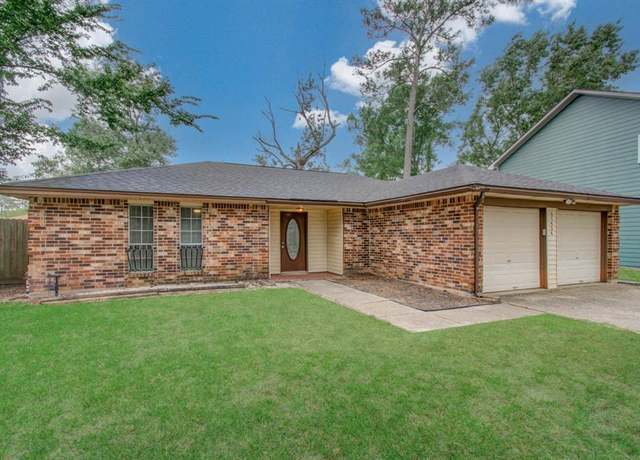 Property at 17434 Jolly Boat Dr, Crosby, TX 77532, 3 beds, 2 baths