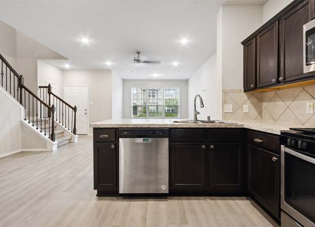 Property at 15806 Perthshire Creek Dr, Humble, TX 77346, 3 beds, 2.5 baths