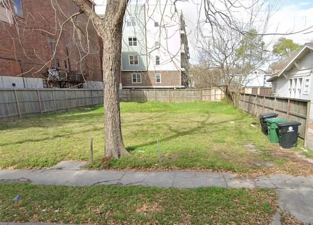 Property at 2805 Houston Ave, Houston, TX 77009