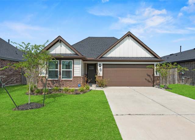 Property at 5010 Pine Haven Ln, Fresno, TX 77545, 4 beds, 2 baths