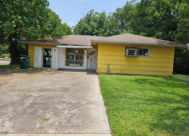 Property at 5703 Belneath St, Houston, TX 77033, 3 beds, 1 bath