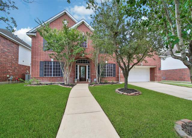 Property at 12802 Mossy Ledge Dr, Tomball, TX 77377, 4 beds, 3.5 baths