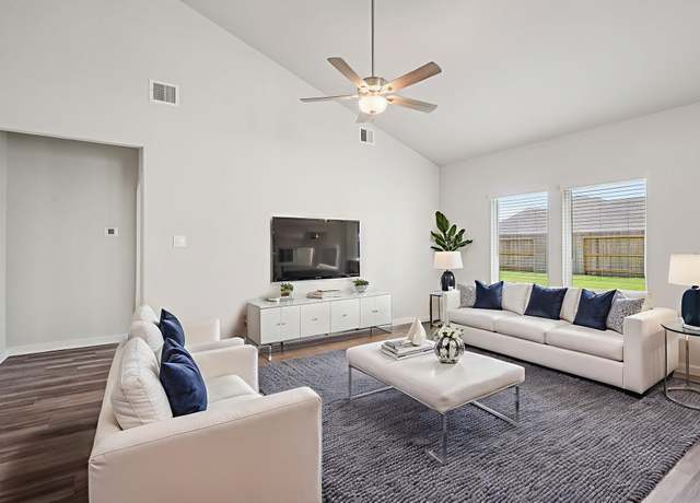 Property at 5523 Handlewood Ln, Rosenberg, TX 77471, 5 beds, 4 baths