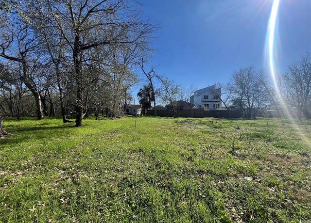 Property at 1514 E 33rd St, Houston, TX 77022
