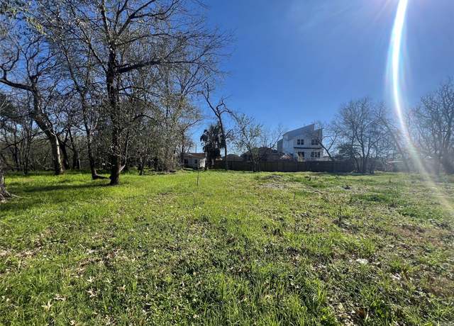 Property at 1514 E 33rd St, Houston, TX 77022