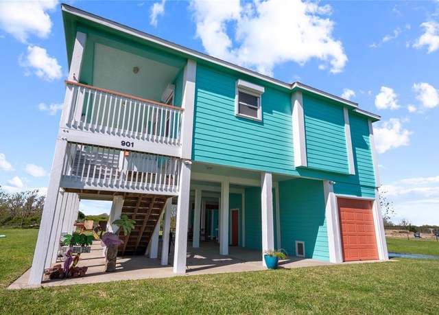 Property at 901 Helen Blvd, Crystal Beach, TX 77650, 3 beds, 2 baths