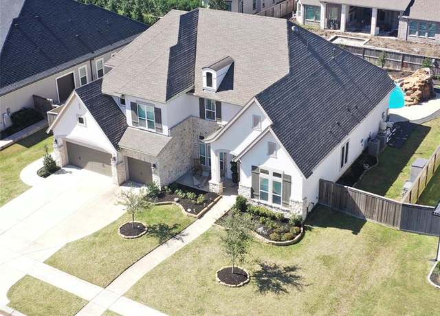 Property at 2024 Yellowstone Trl, Friendswood, TX 77546, 4 beds, 4 baths