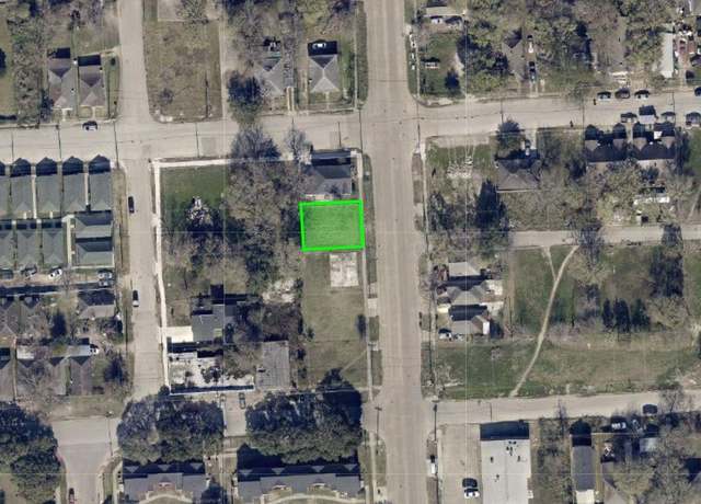 Property at 1215 Gregg St, Houston, TX 77020