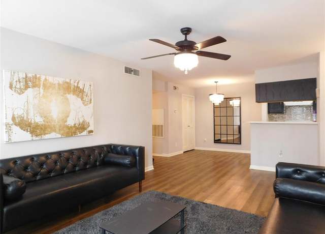 Property at 10101 S Gessner Rd #912, Houston, TX 77071, 2 beds, 2 baths