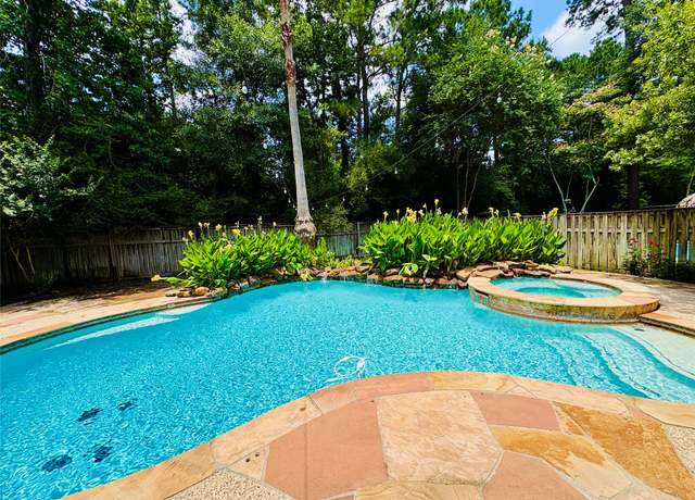Property at 11 Lyreleaf Pl, The Woodlands, TX 77382, 4 beds, 2.5 baths