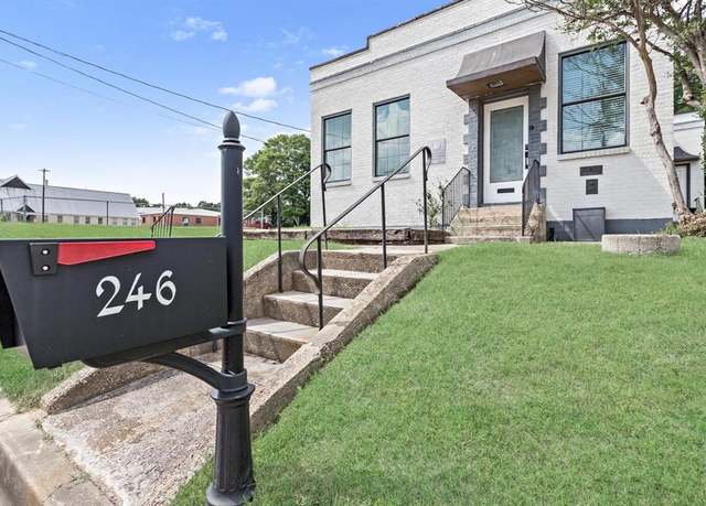 Property at 246 E Milam St, Jasper, TX 75951, 4 beds, 2 baths