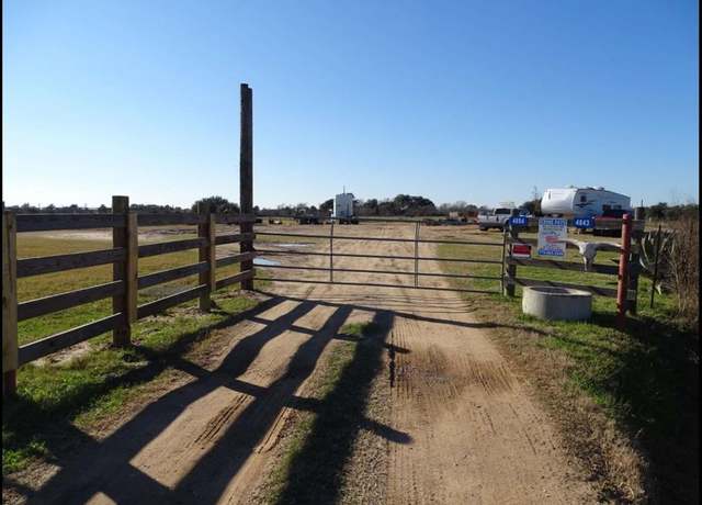 Property at 4843 Mieth Rd, Sealy, TX 77474