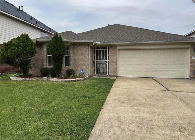 Property at 13830 Fort Nelson Dr, Houston, TX 77083, 4 beds, 2 baths