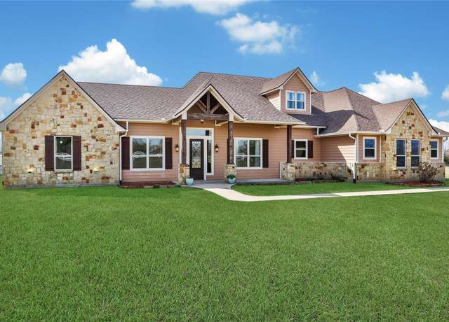 Property at 399 Fm 1696 Rd W, Huntsville, TX 77320, 3 beds, 4 baths