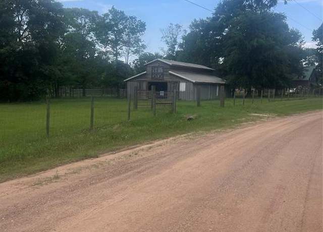 Property at 495 Taras Path Path, Livingston, TX 77351