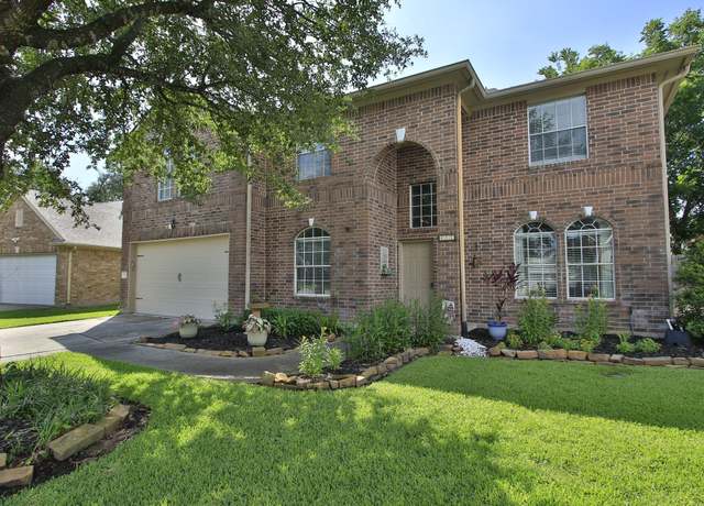 Property at 611 Loggers Chase Ct Ct, Spring, TX 77386, 4 beds, 2.5 baths