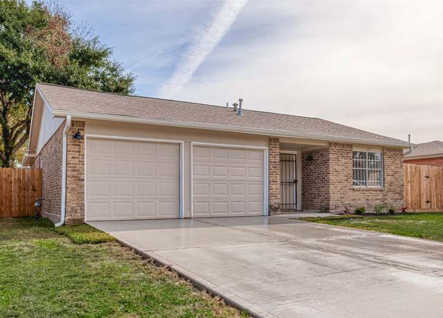 Property at 8714 Valley Flag Dr, Houston, TX 77078, 3 beds, 2 baths
