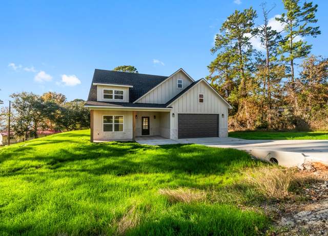 Property at 260 Wildwood Dr, Onalaska, TX 77360, 3 beds, 2 baths