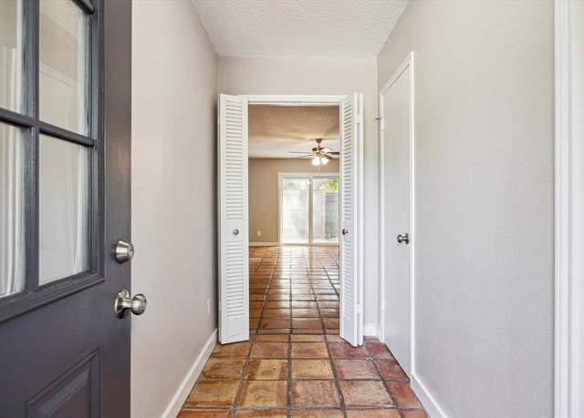 Property at 7900 Westheimer Rd #239, Houston, TX 77063, 2 beds, 2 baths