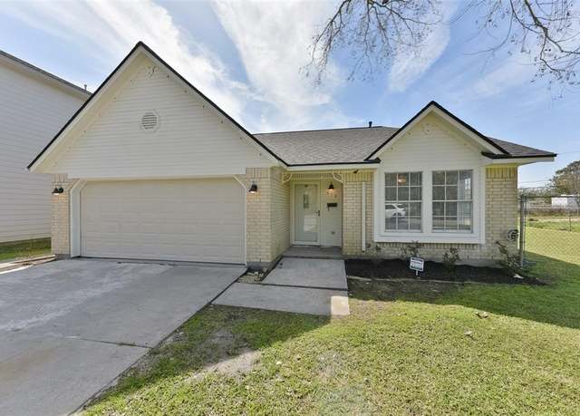 Property at 510 S Ohio St, La Porte, TX 77571, 3 beds, 2 baths